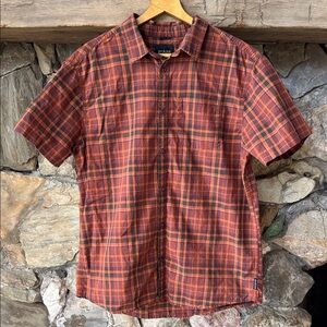 PrAna Groveland Casual Plaid Short Sleeve Organic Button Up Shirt Men’s Large